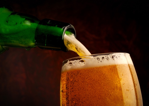 Как правильно наливать и пить азотное пиво?